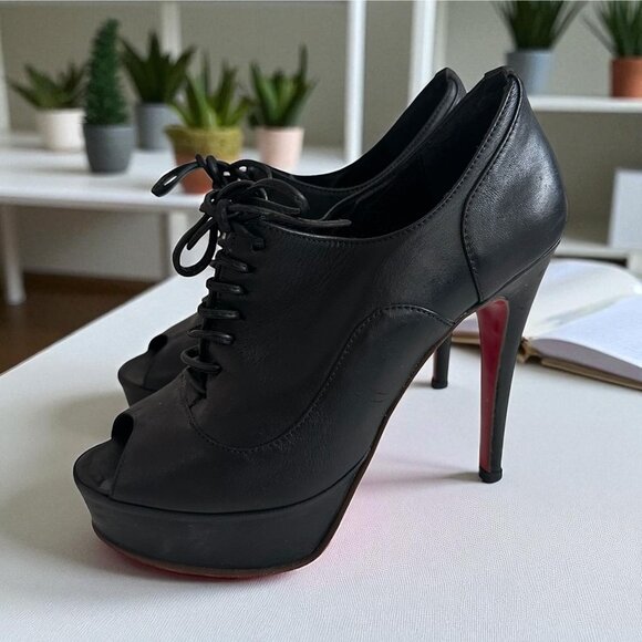 PARUOLO Black Leather Laceup Platform Heels Size 37 / US 7 - Picture 1 of 9